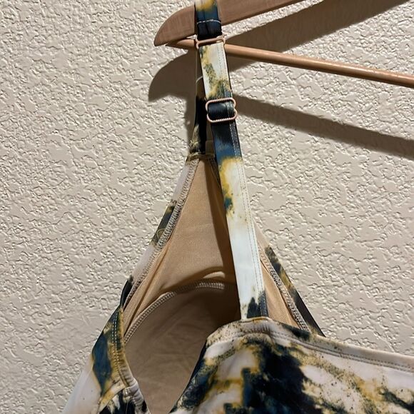 NWT Cacique Mesh Flyaway No-Wire Swim Dress Size 32 - Picture 7 of 11